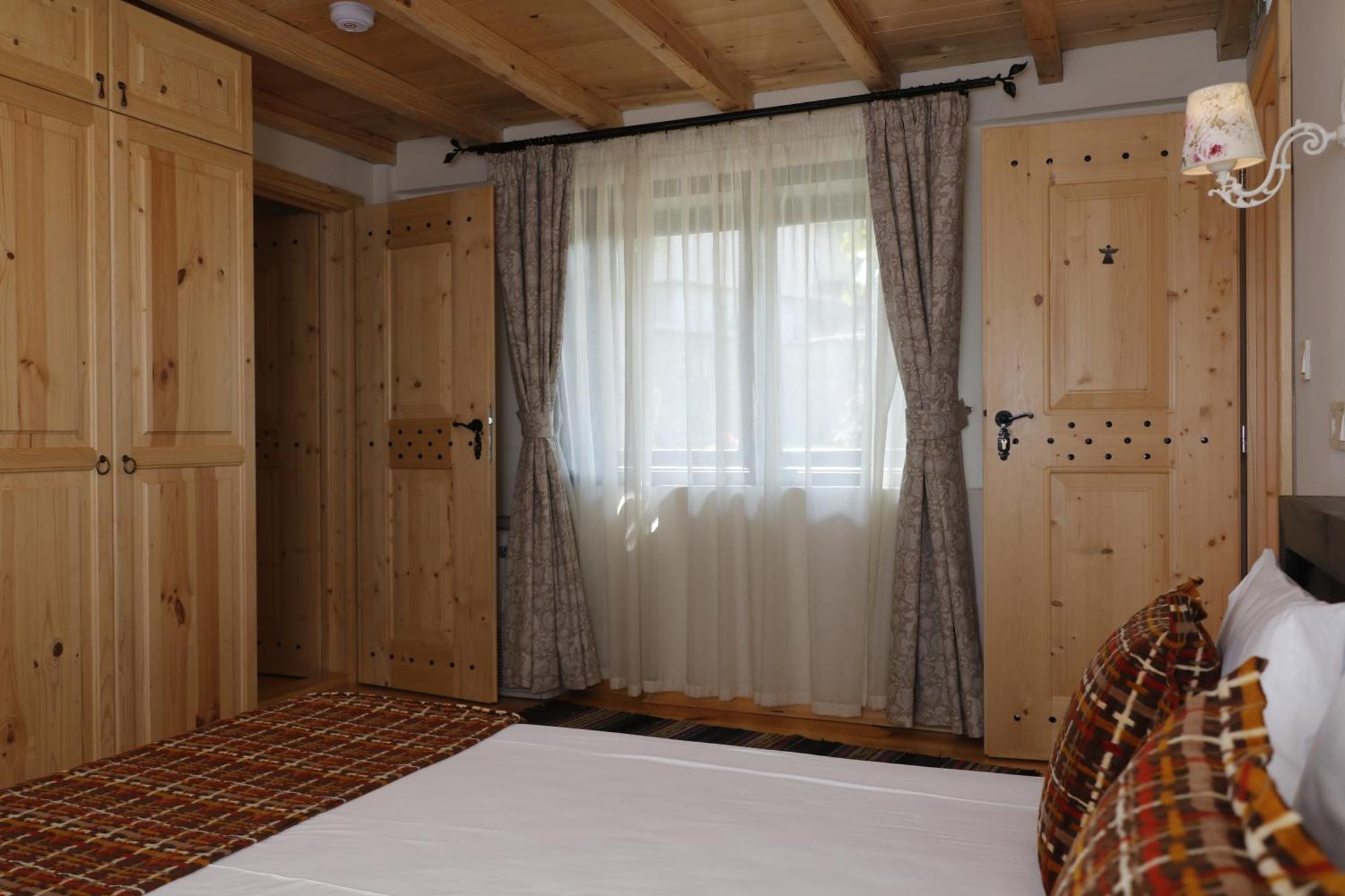 Guest House Epochs Since 1871 Lyaskovets Rum bild