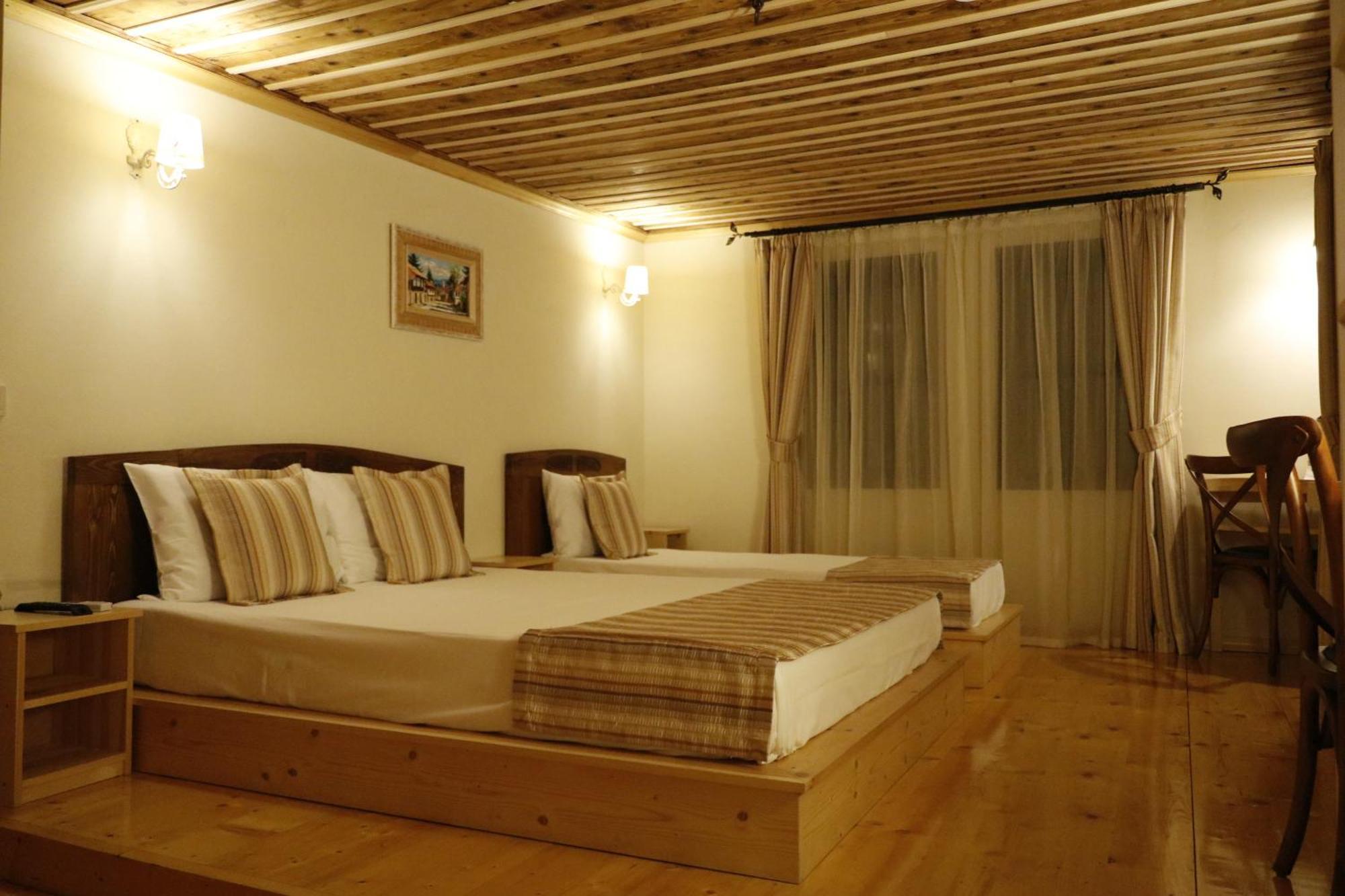 Guest House Epochs Since 1871 Lyaskovets Rum bild